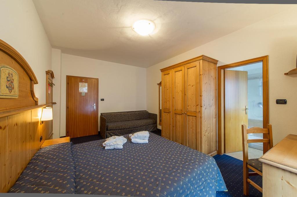 Hotel Italia カステッロ・ディ・フィエンメ 部屋 写真