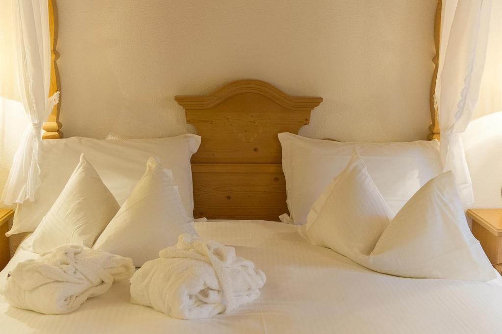 Hotel Italia カステッロ・ディ・フィエンメ 部屋 写真