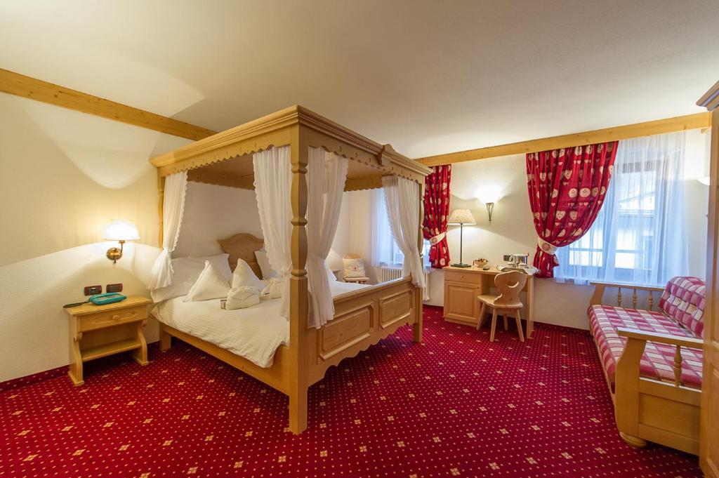 Hotel Italia カステッロ・ディ・フィエンメ 部屋 写真
